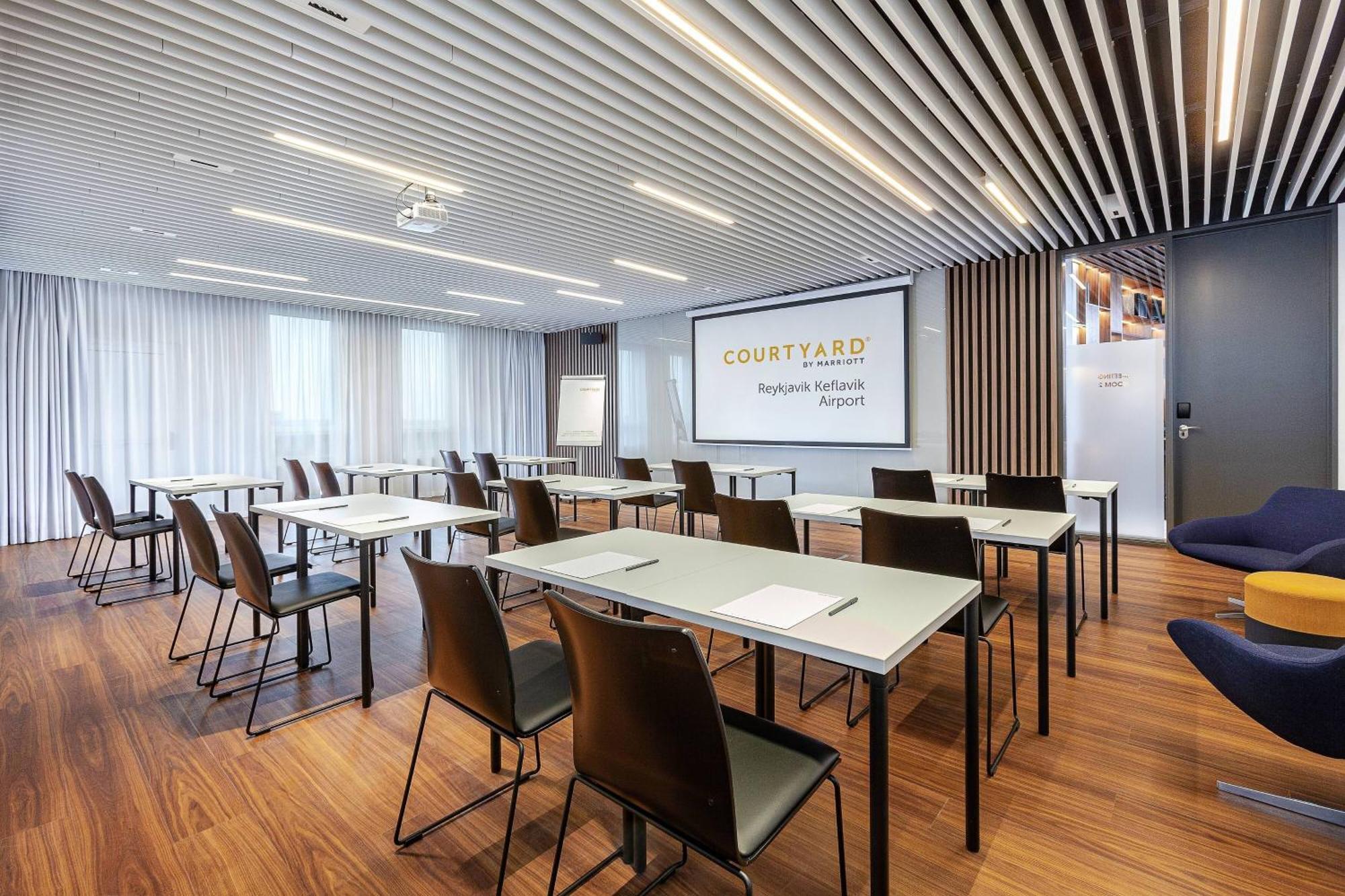Courtyard By Marriott Reykjavik Keflavik Airport Hotel Kültér fotó